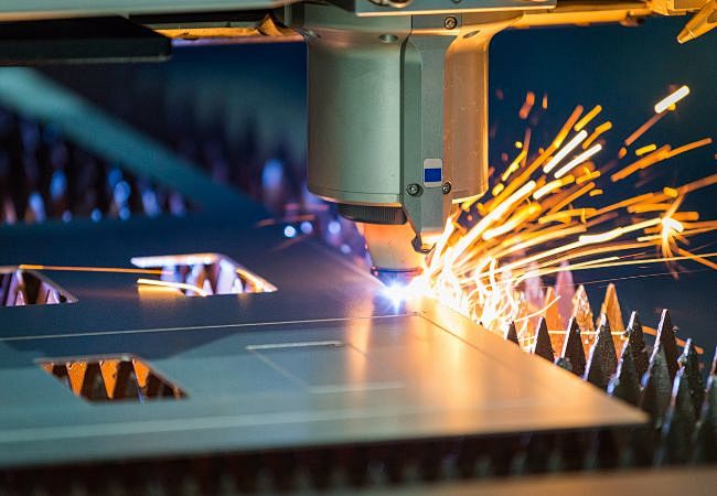 激光切割機:精密工藝的現代利器,檢測認證工作任重道遠(圖1) 激光切割機:精密工藝的現代利器,檢測認證工作任重道遠(圖1)