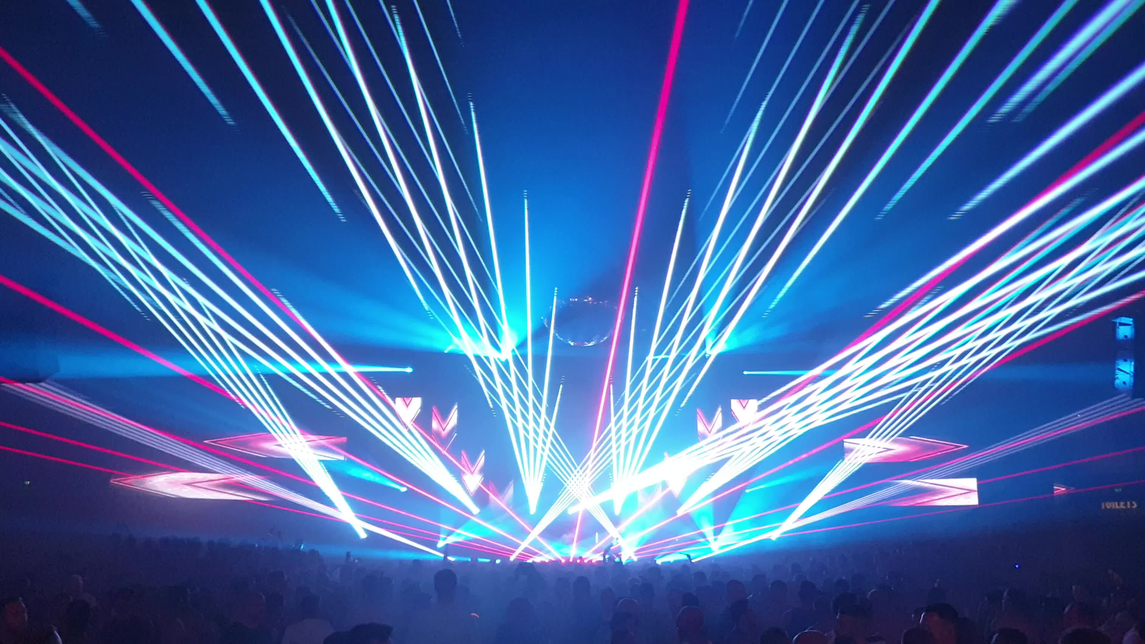 激光舞臺燈FDA認證(圖1) 激光舞臺燈FDA認證(圖1)