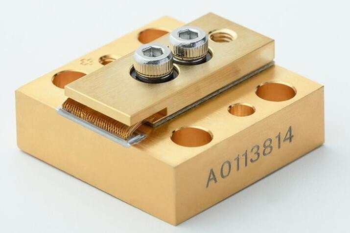 半導體泵浦固體激光器的工作原理和調試方法(圖1) 半導體泵浦固體激光器的工作原理和調試方法(圖1)